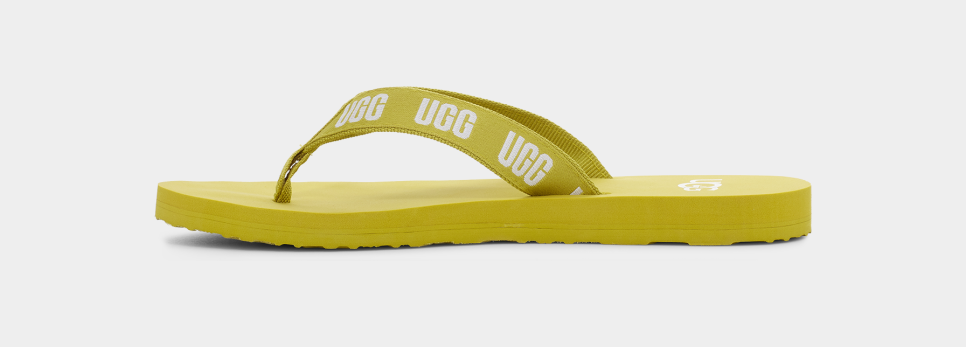 Ugg graphic flip flop store