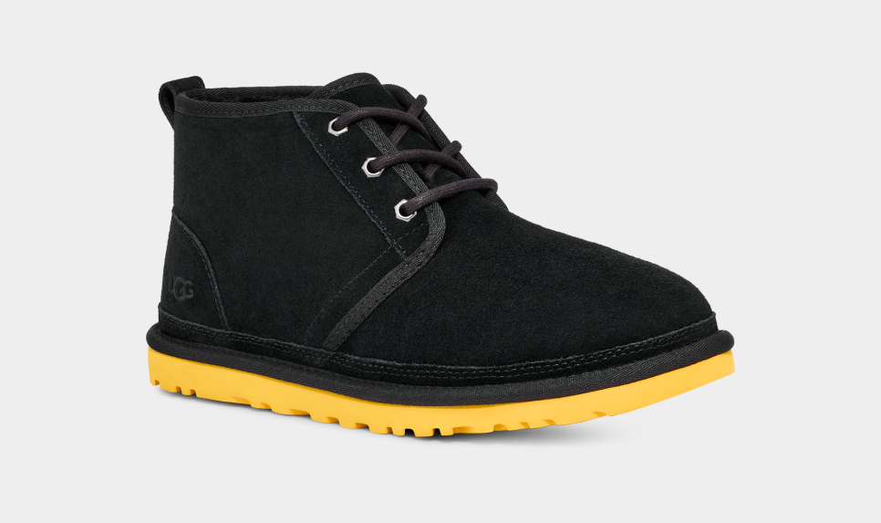 Blue and store white neumel uggs