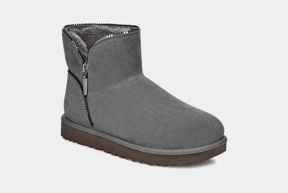 Florence uggs 2025