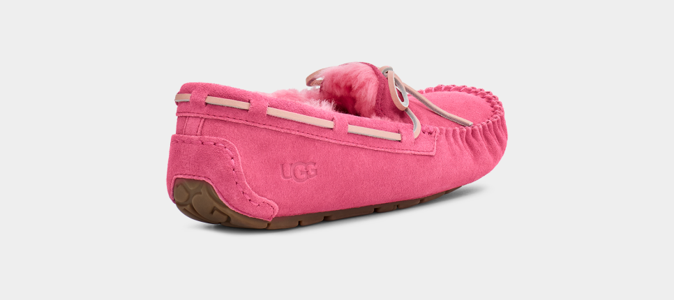 Ugg dakota deals pink