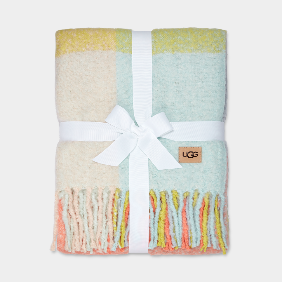 Ugg clearance plaid blanket