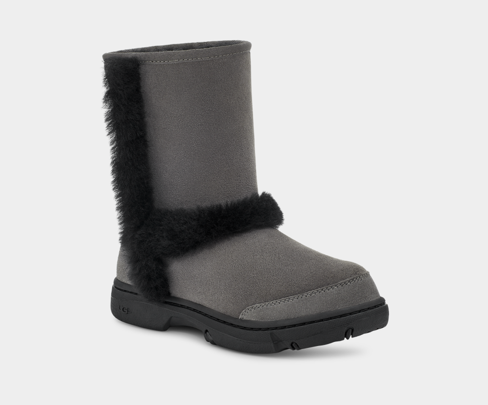 Black and shop grey sundance uggs