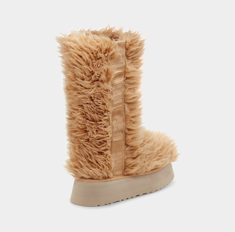 Fluff Momma Sugar Boot UGG