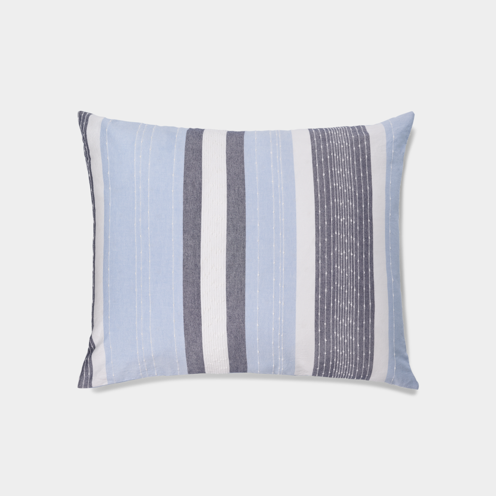 UGG® Ava Stripe Comforter (Queen) for Home UGG®