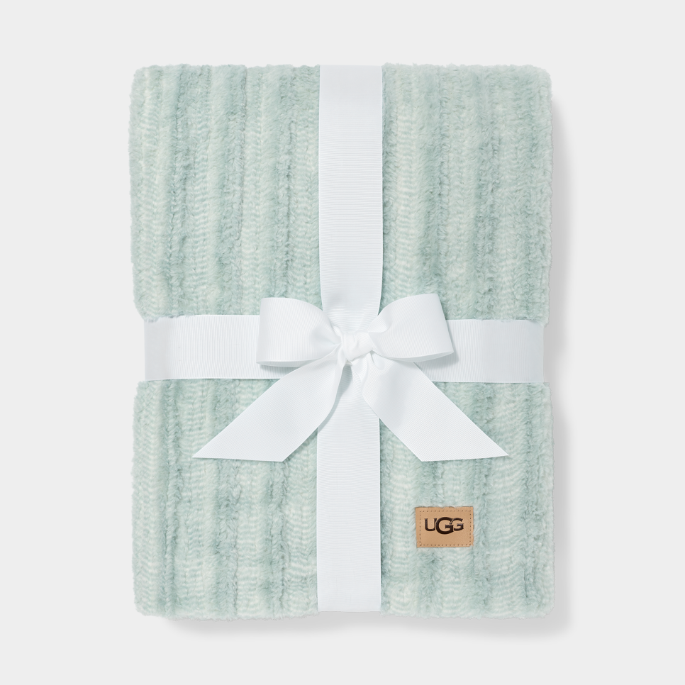Ugg laguna hotsell throw blanket