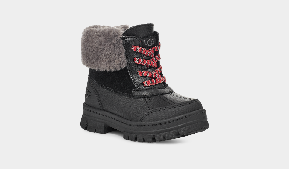 Ugg toddler discount boots size 6