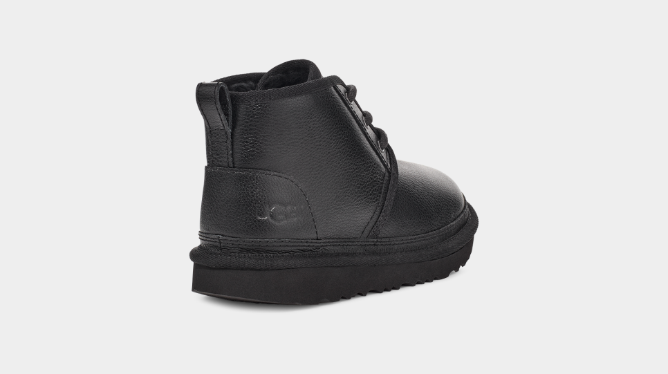 Ugg boots top in china
