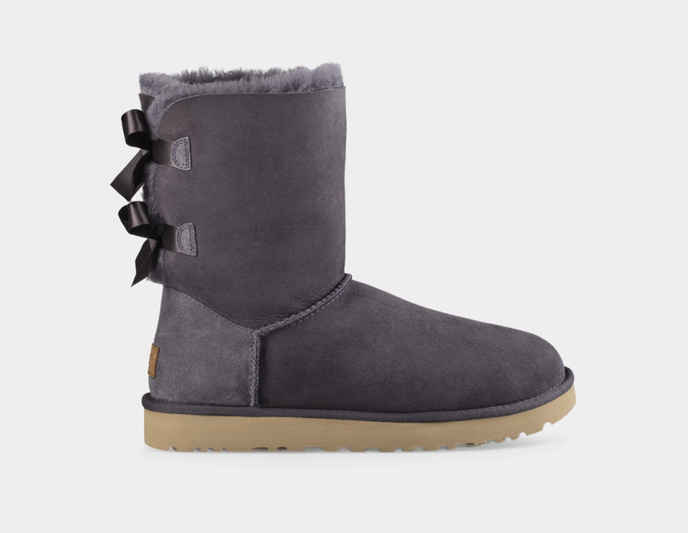 Ugg boots with online bow on back