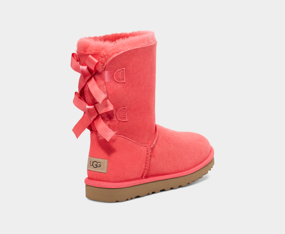 Ugg bailey bow red 2025