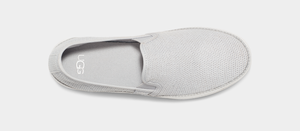 Ugg bren deals slip on sneaker