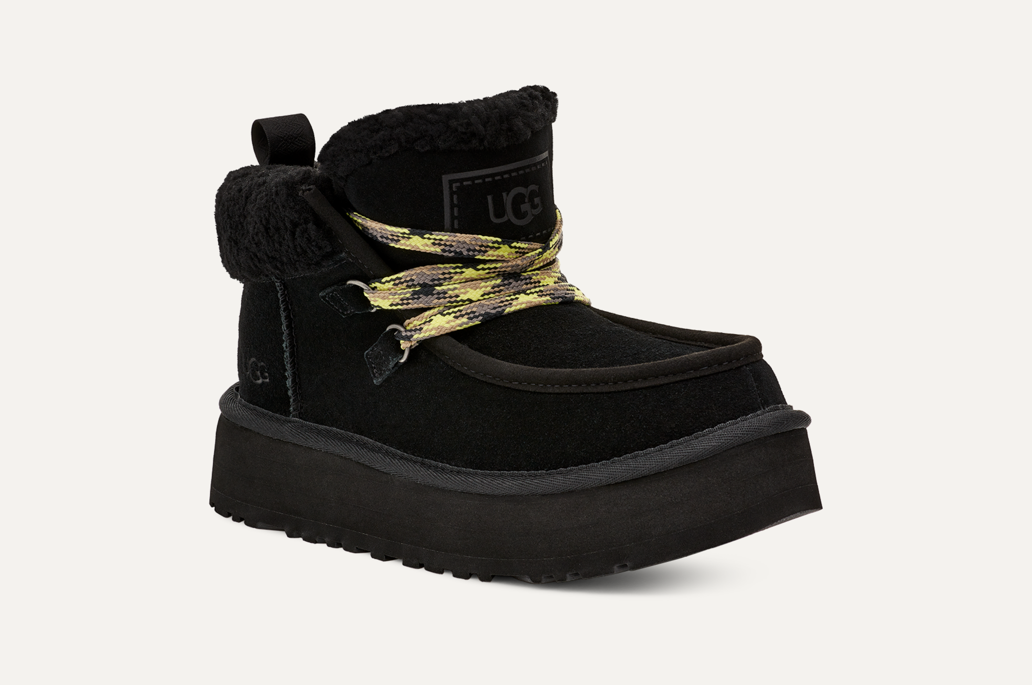Ugg classic cuff black discount