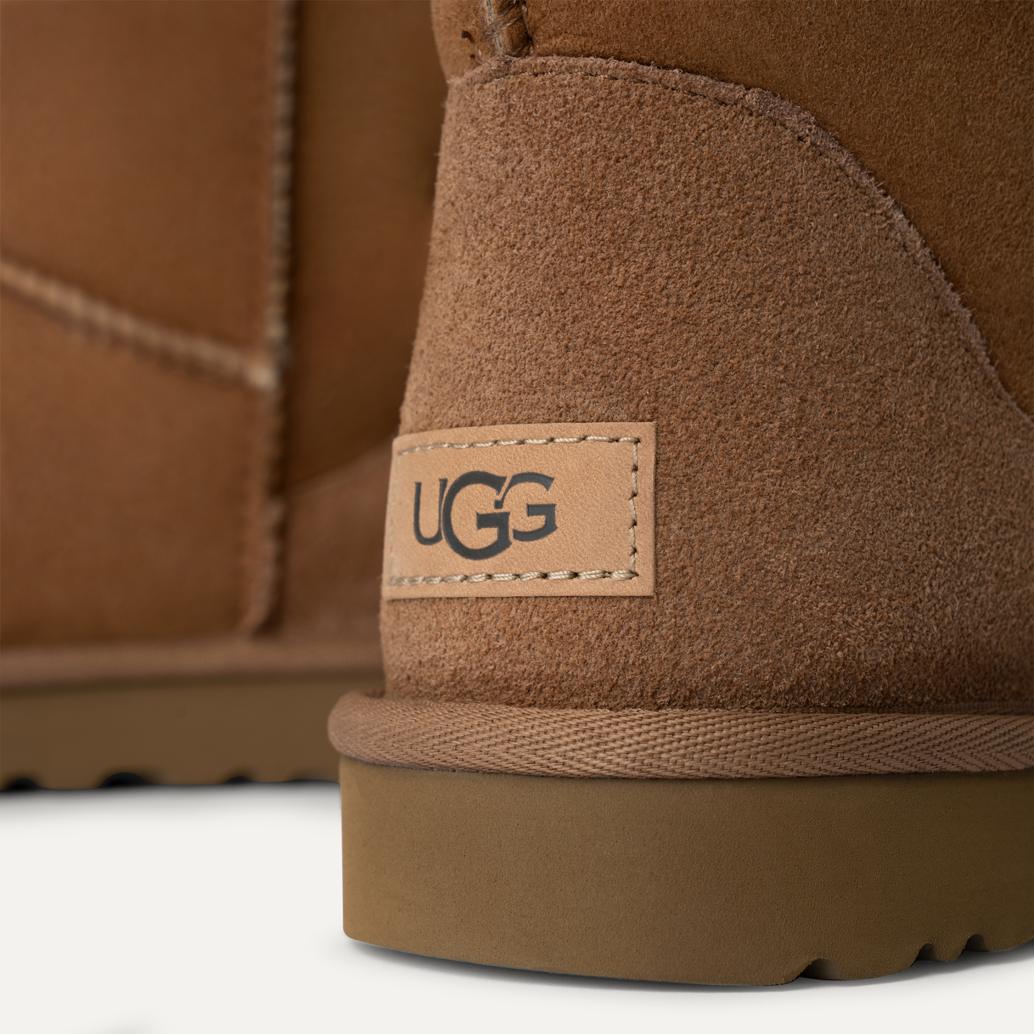 Ugg short ii boots 2025