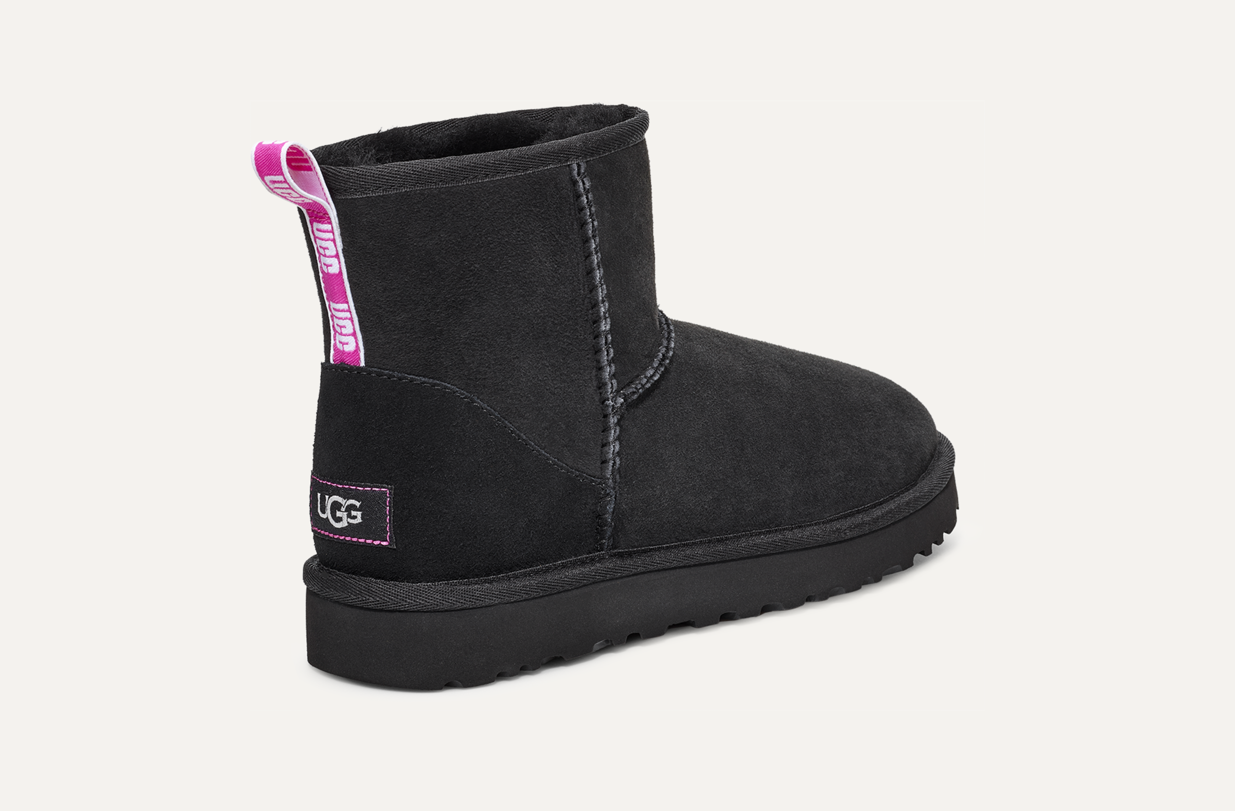 期間限定キャンペーン Mini Classic UGG® II UGG® | Women for Logo Graphic 靴