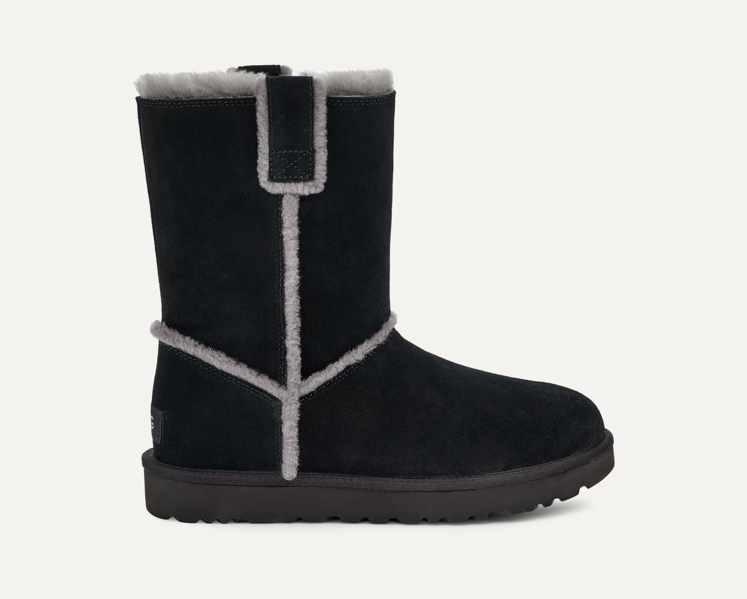 Ugg short spill seam boot store