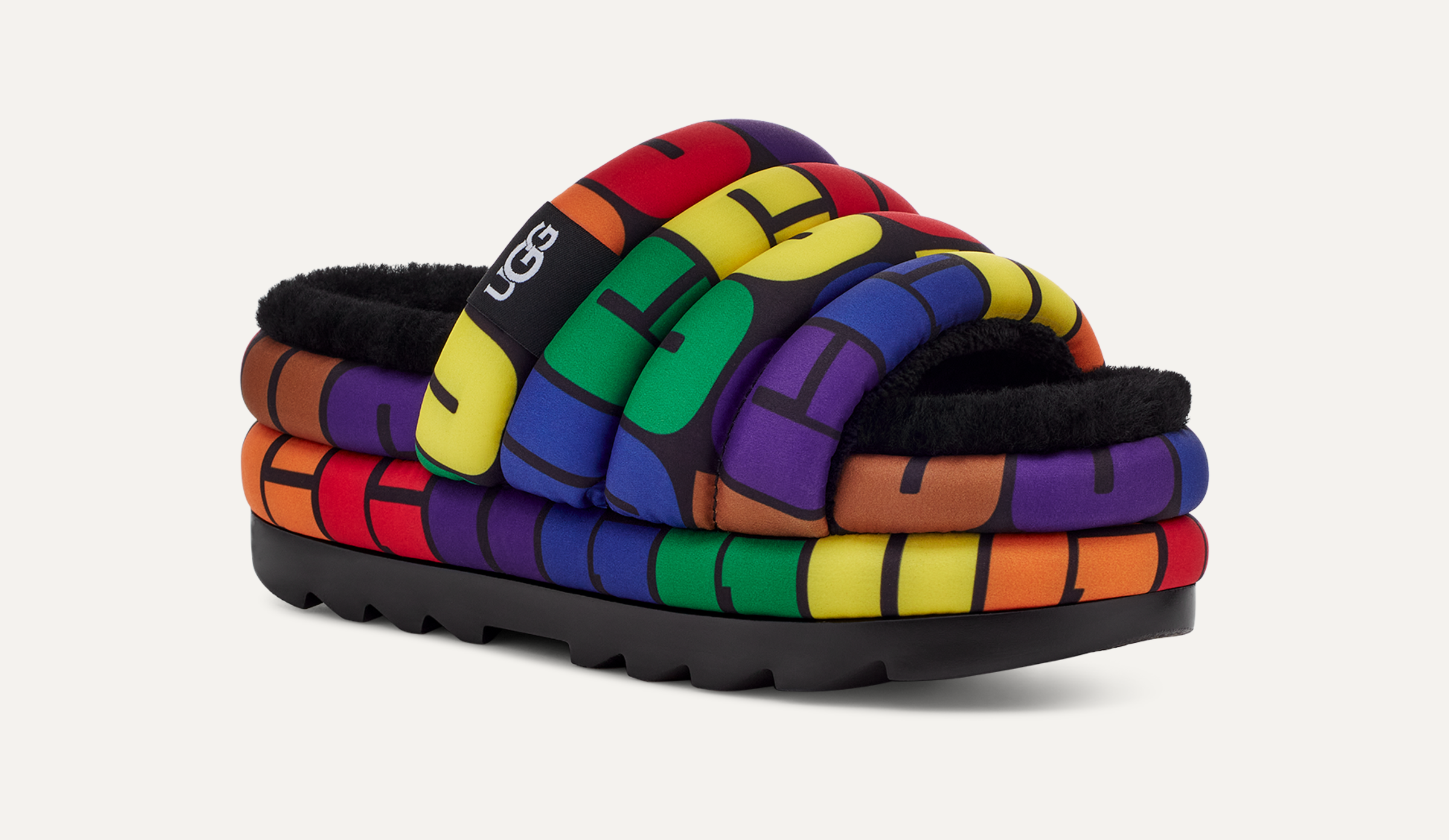 UGG - 人気完売UGG W MAXI SLIDE PRIDEコレクション 厚底サンダルの通販｜ラクマ