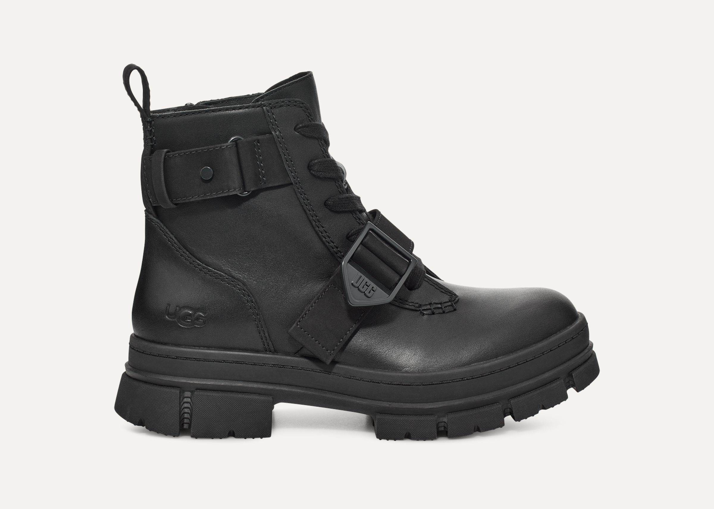 Ugg short boots with laces top