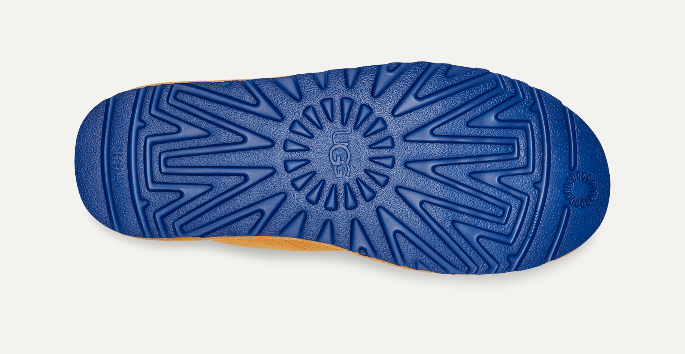 Neumel Graphic Outline Chukka | UGG®