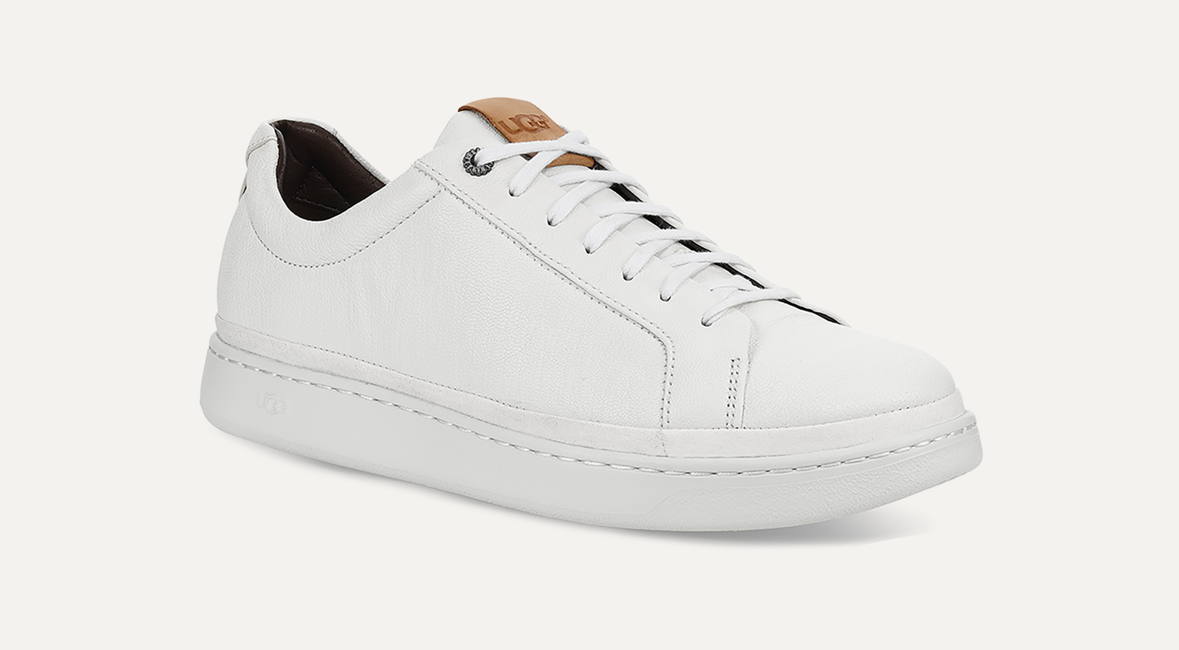 最も  Cali Sneaker Low | UGG® Official 靴