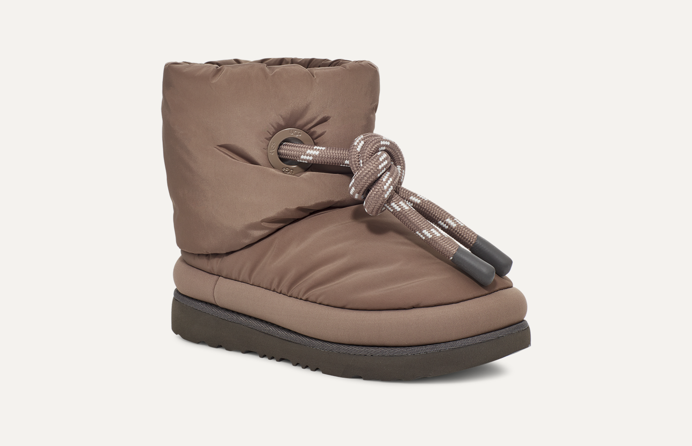 豪華 Maxi Classic Kids' Short UGG® | Boot 靴