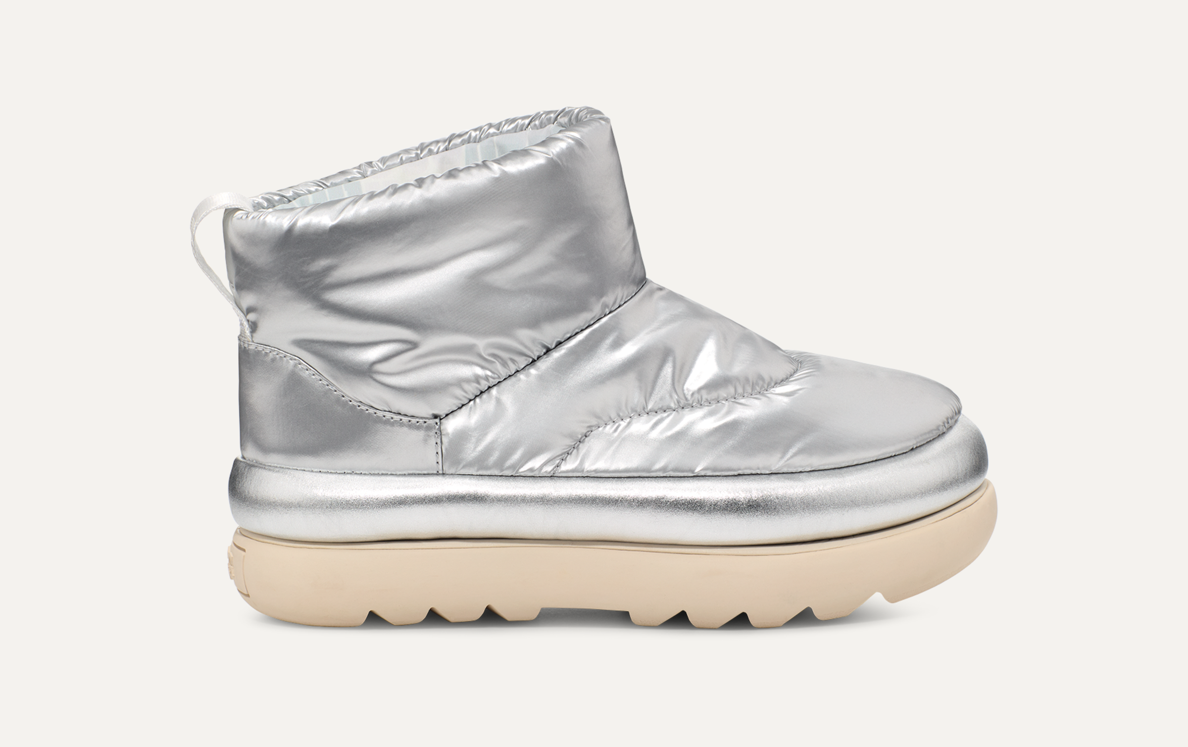 Uggs silver metallic boots top