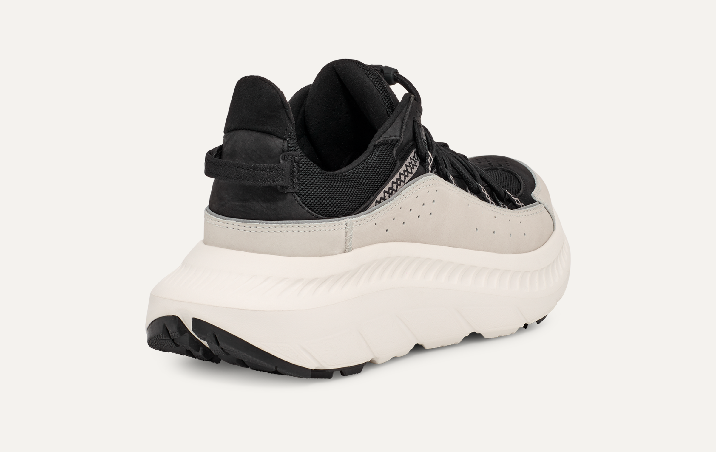 UGG CA805 V2 Remix 'Black white' 1138050-BWHT