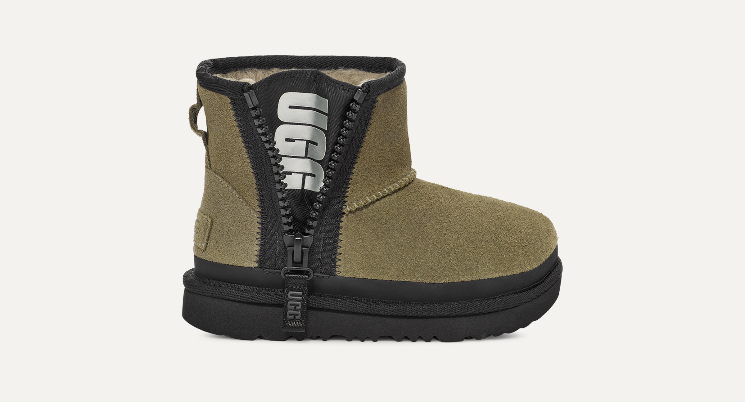 UGG Classic Mini Zipper Tape Logo Boot for Kids | UGG® UK