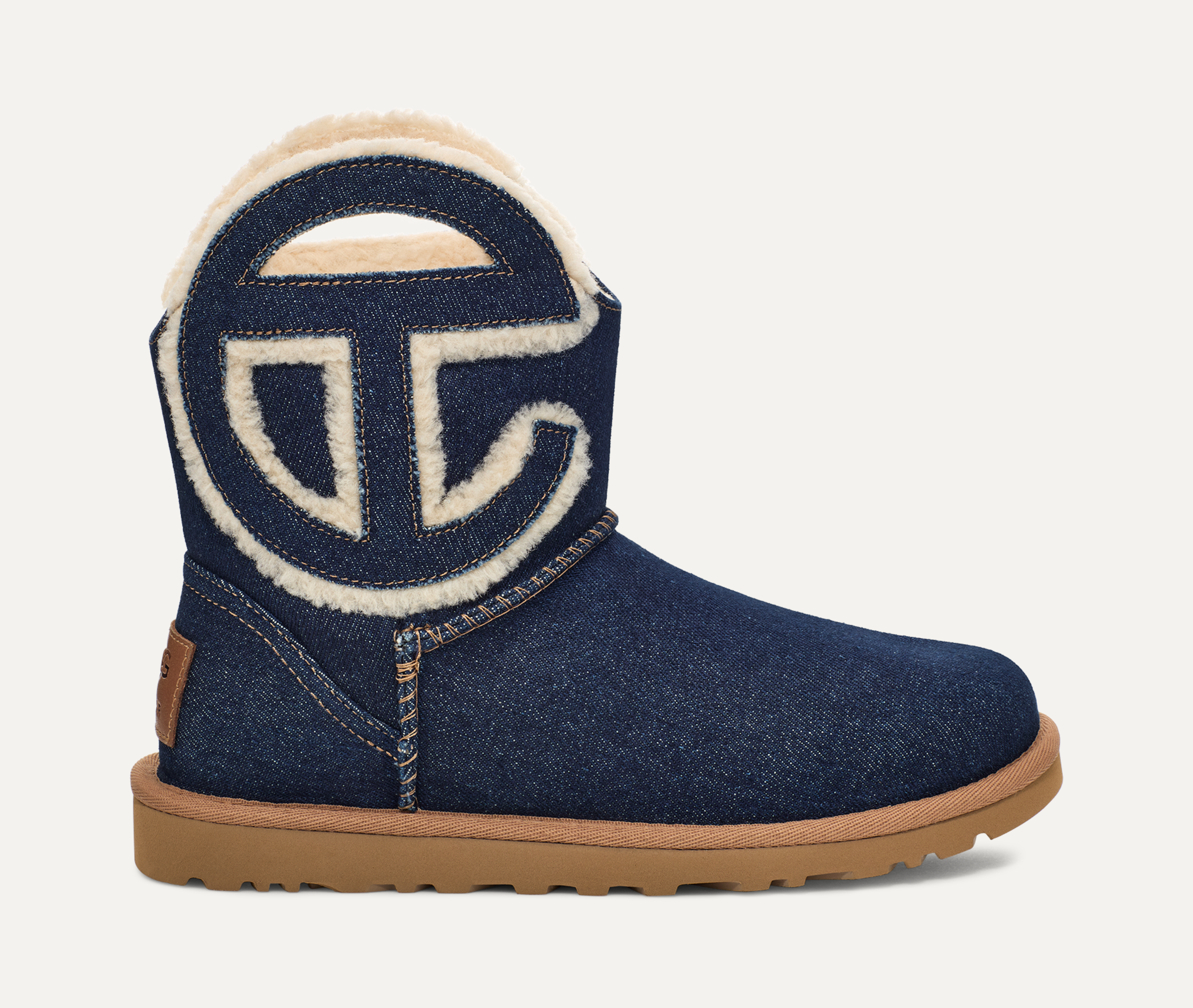 豪奢な UGG®Ugg Europe UGG® | BootforMen Mini Logo Telfar X ブーツ