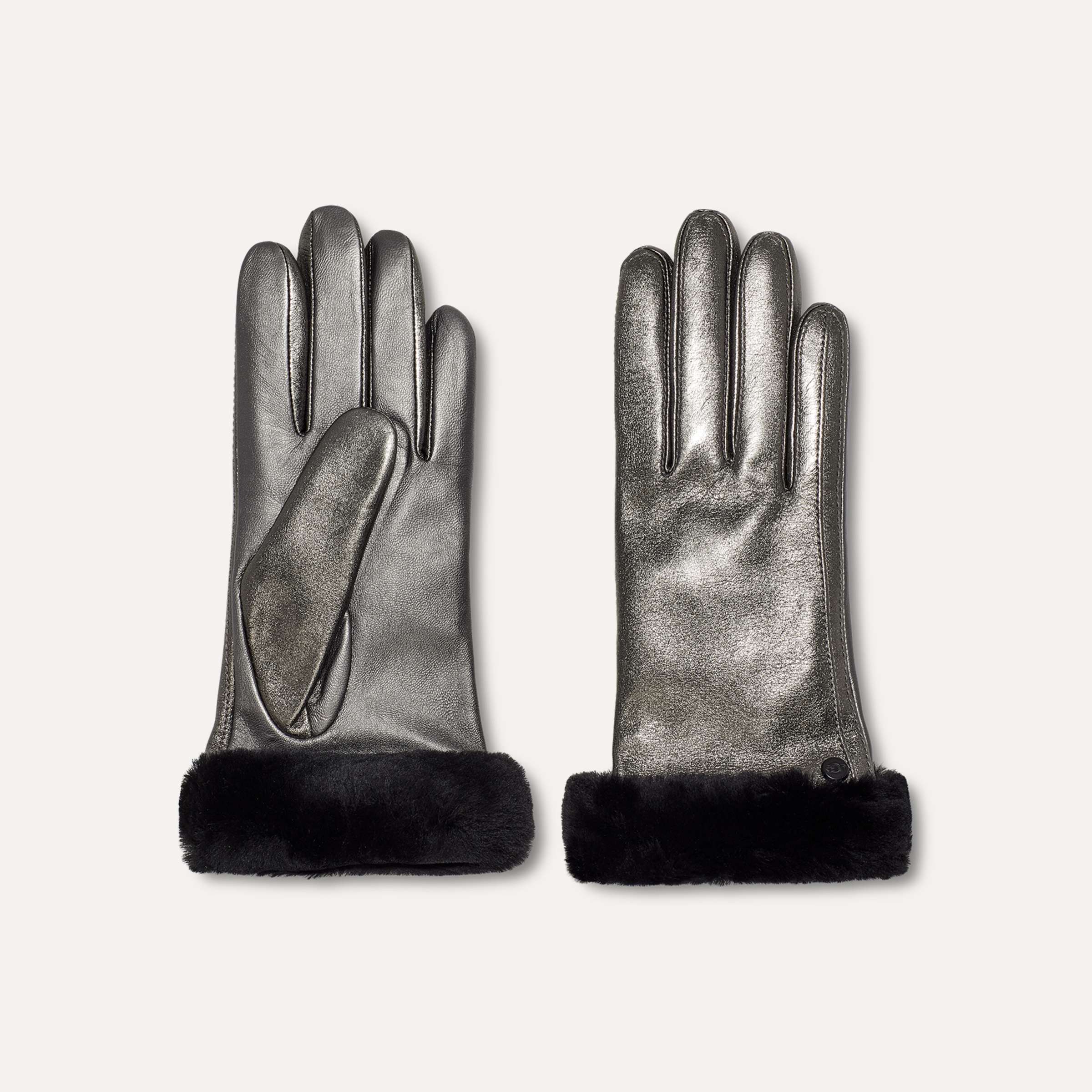 早割切符 Tech Shorty Leather Classic Glove Official® UGG | 小物