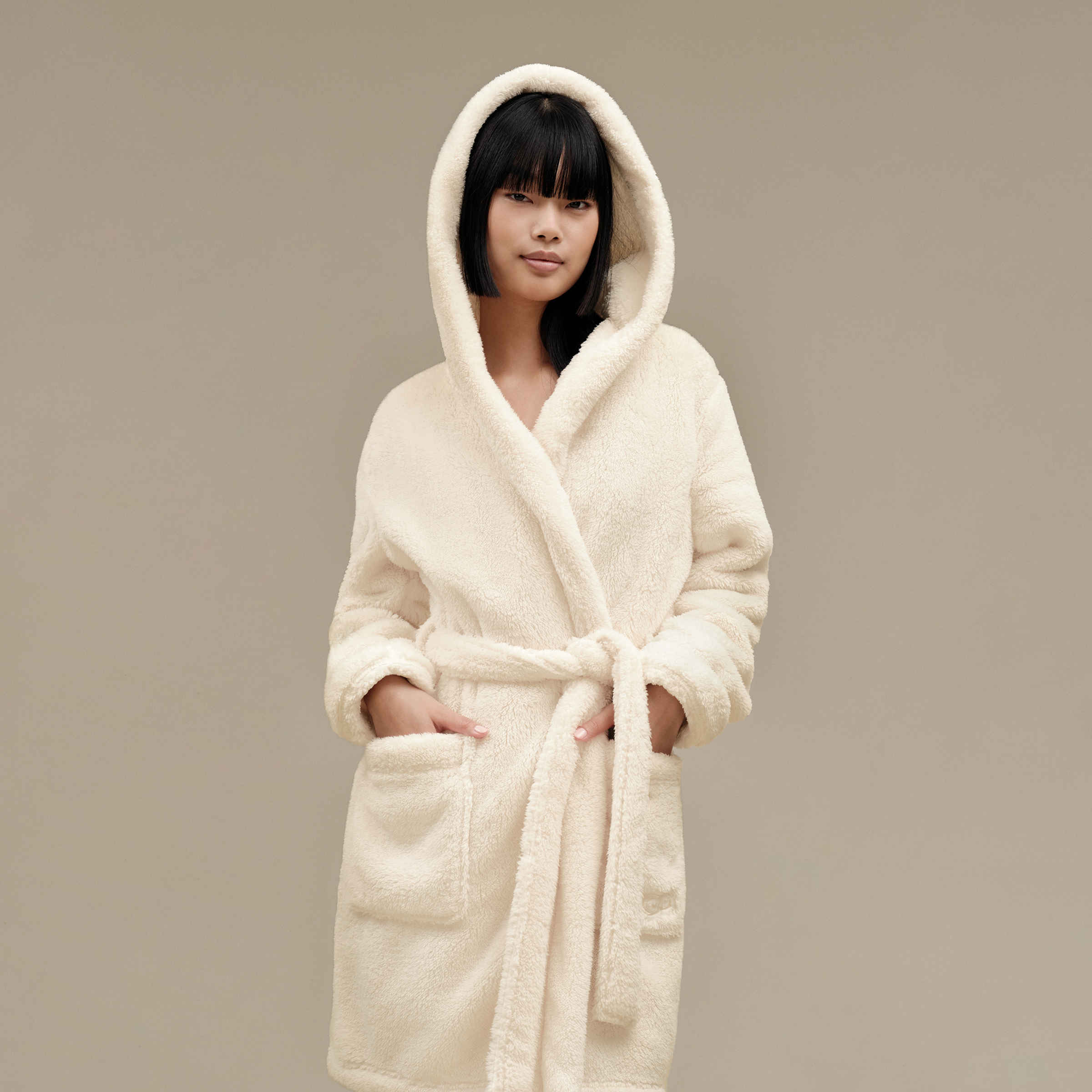 Ugg short robe top