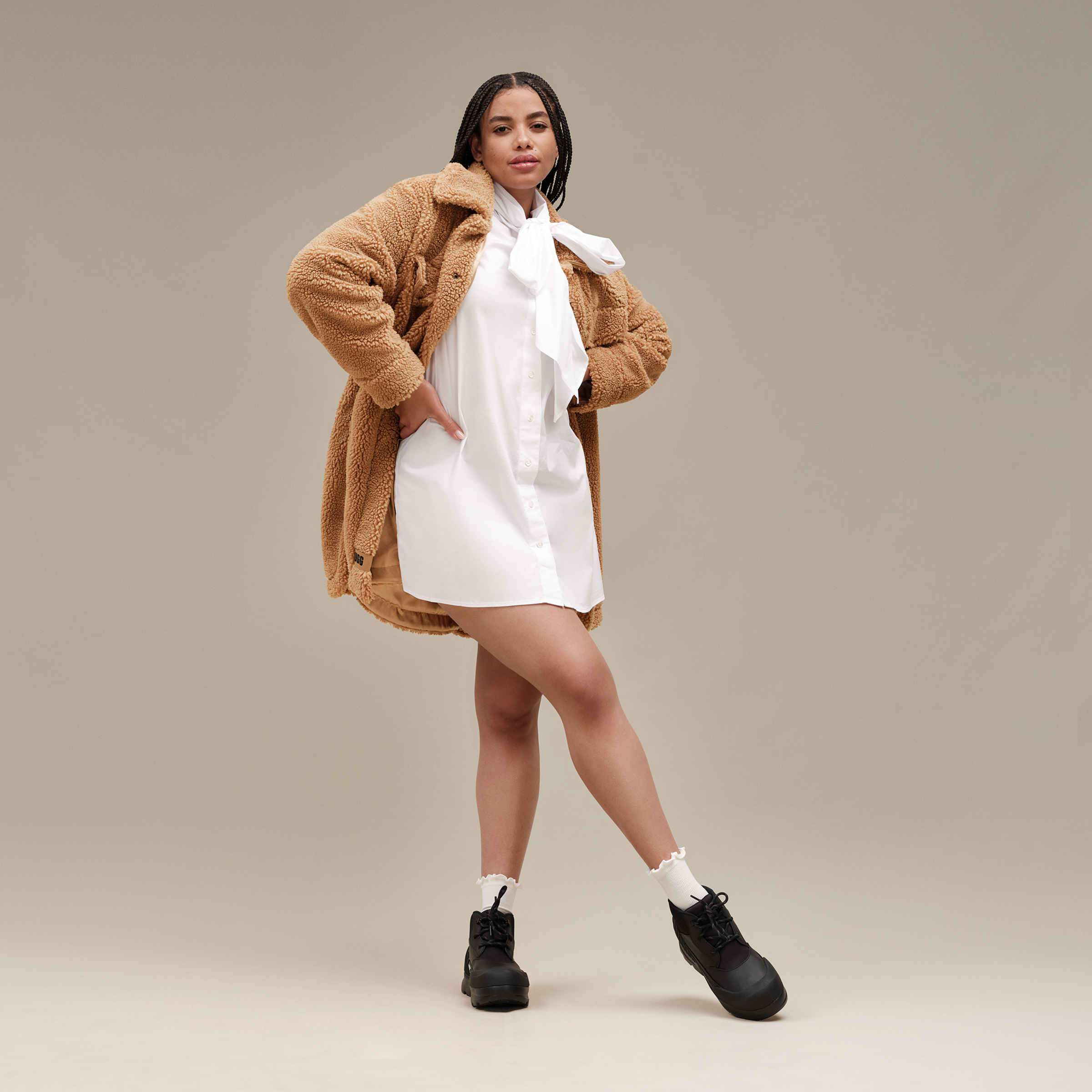 UGG Australia アグ ニューメル プラットフォーム チェルシー W