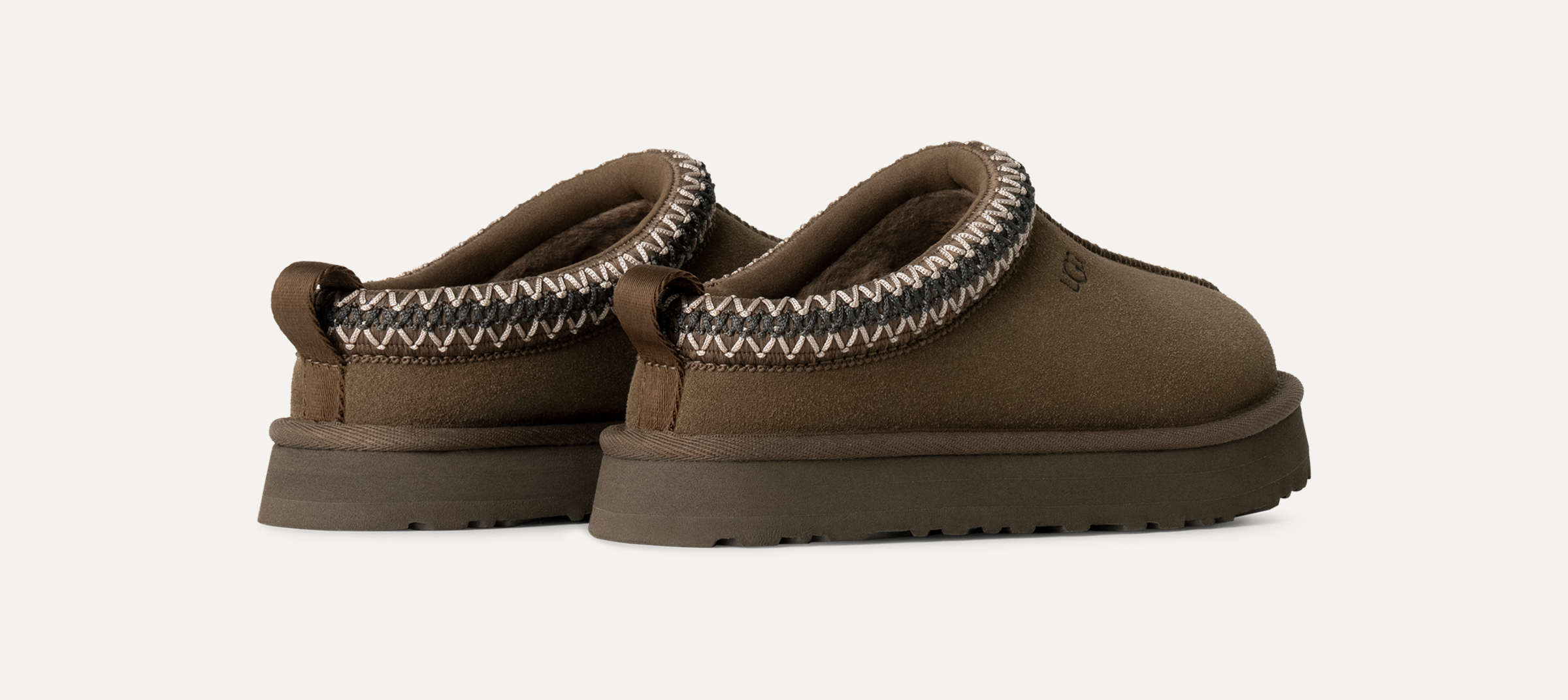 Junior ugg slippers size 4 discount