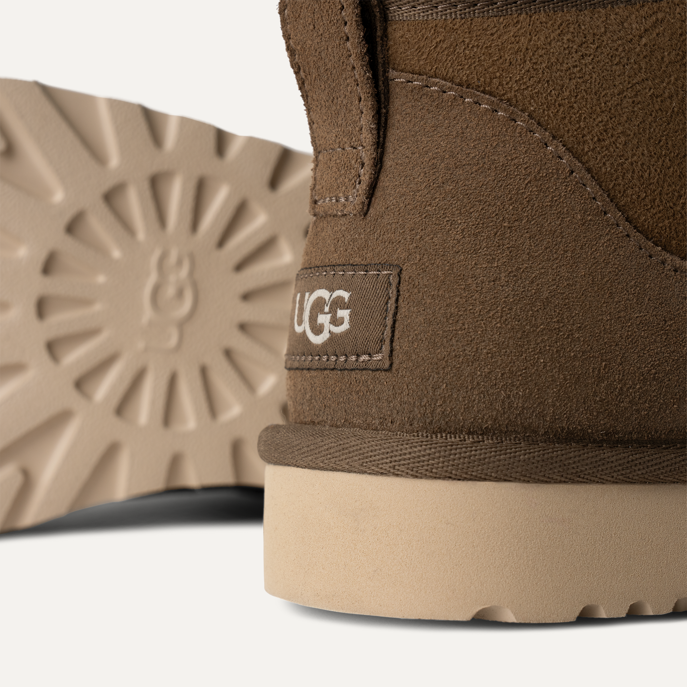 UGG® Classic Ultra Mini Boot for Men | UGG® EU