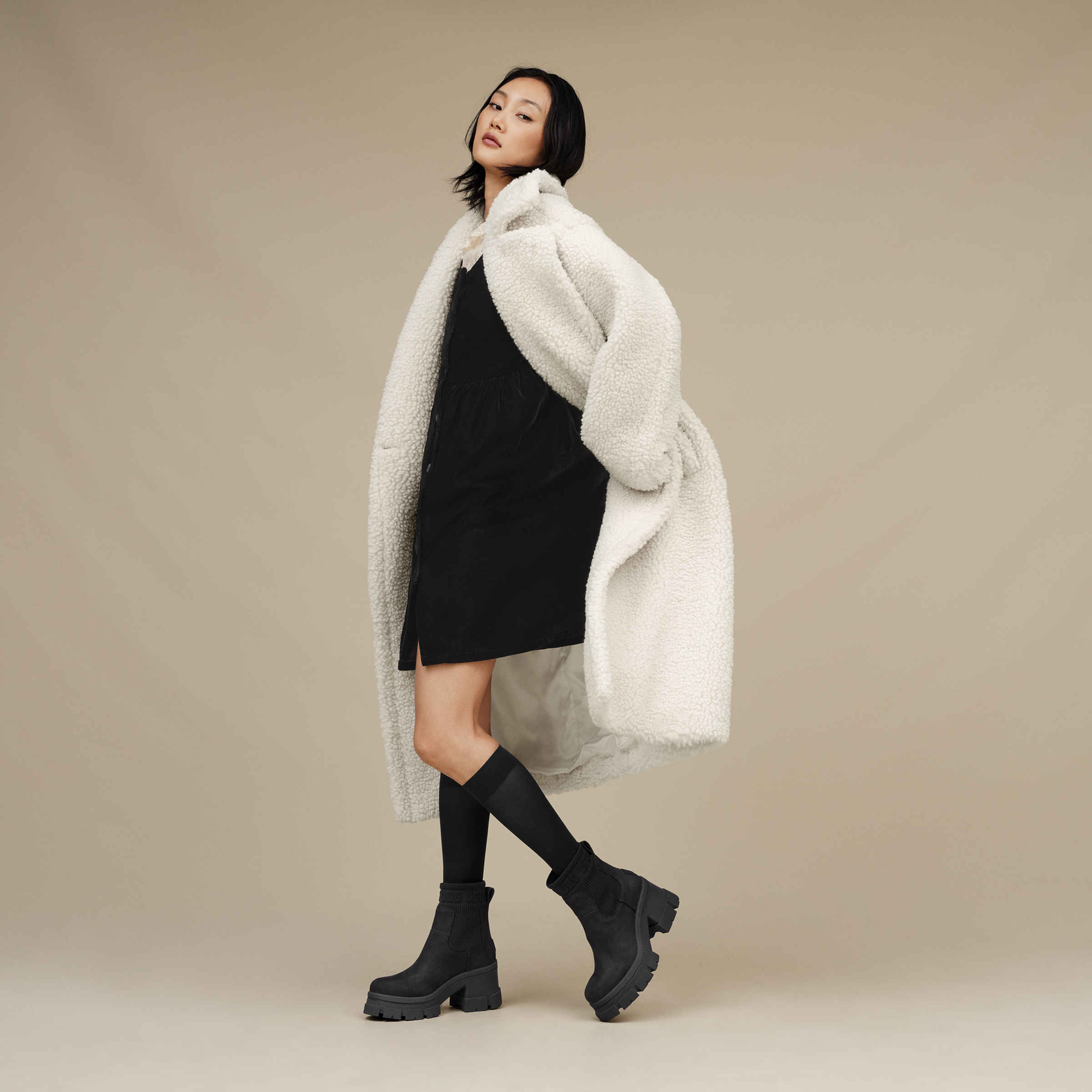 Ugg chelsea boots sale hot sale