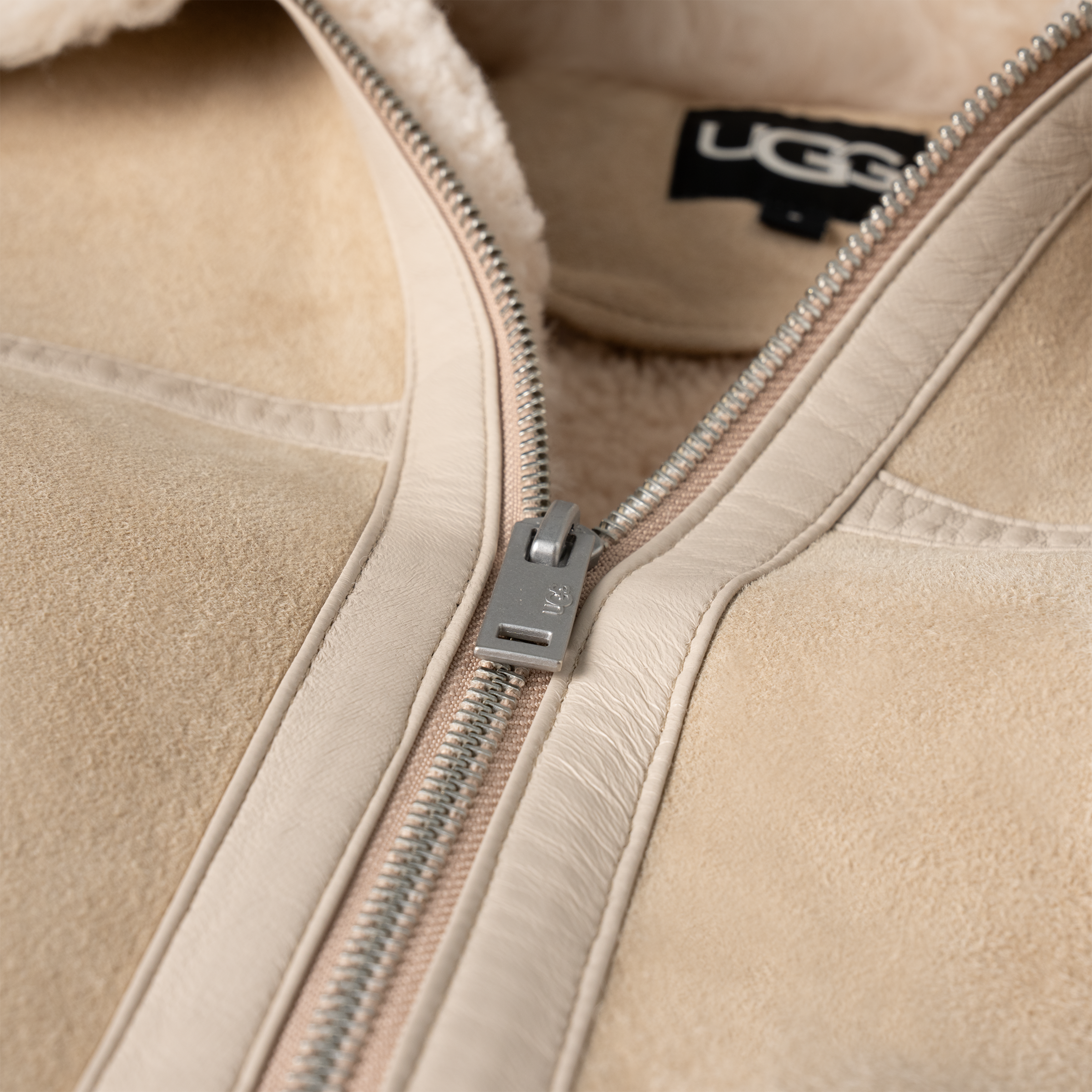 UGG® 公式【 キーレン UGGフラッフ／ナイロン ジャケット|Kieren UGGfluff / Nylon Jacket|  196565746191 | レディース】アグ 公式サイト