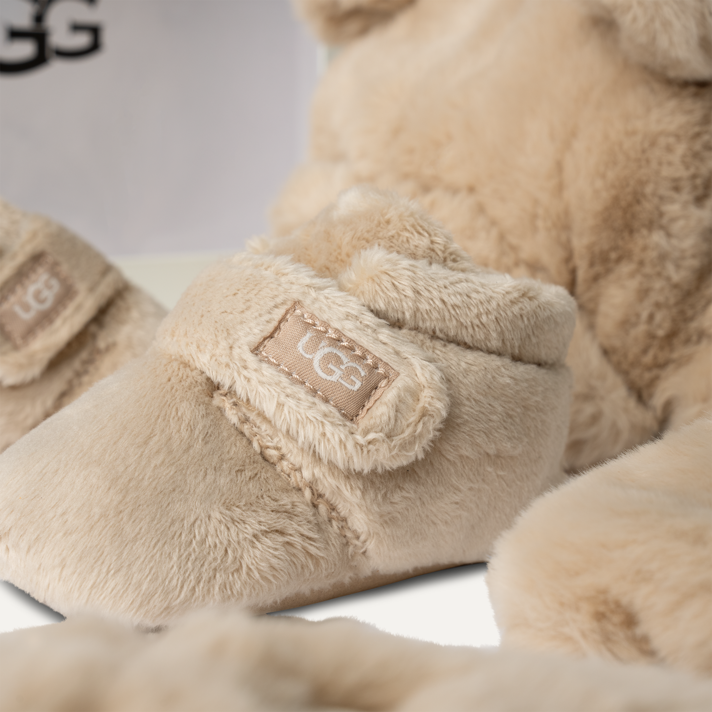 UGG Bixbee Hat and Mitten Set for Babies | UGG®