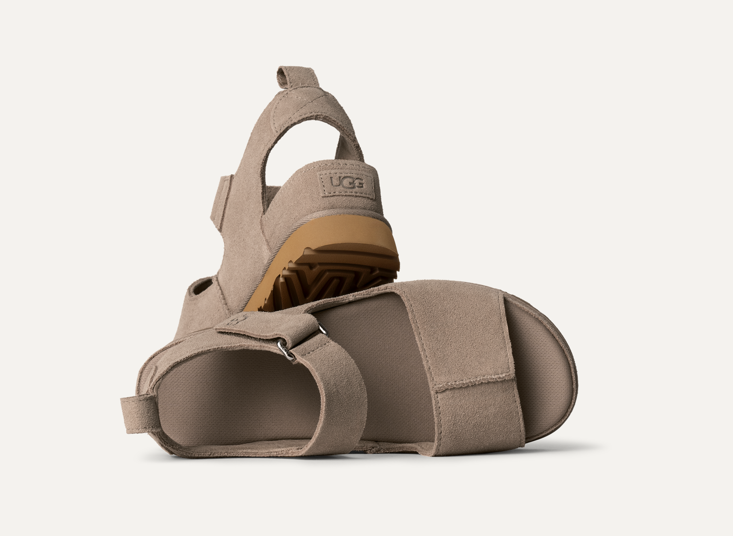 UGG Goldenstar Hi Slingback Sandal Chestnut (Women's) - 1152652-CHE - GB