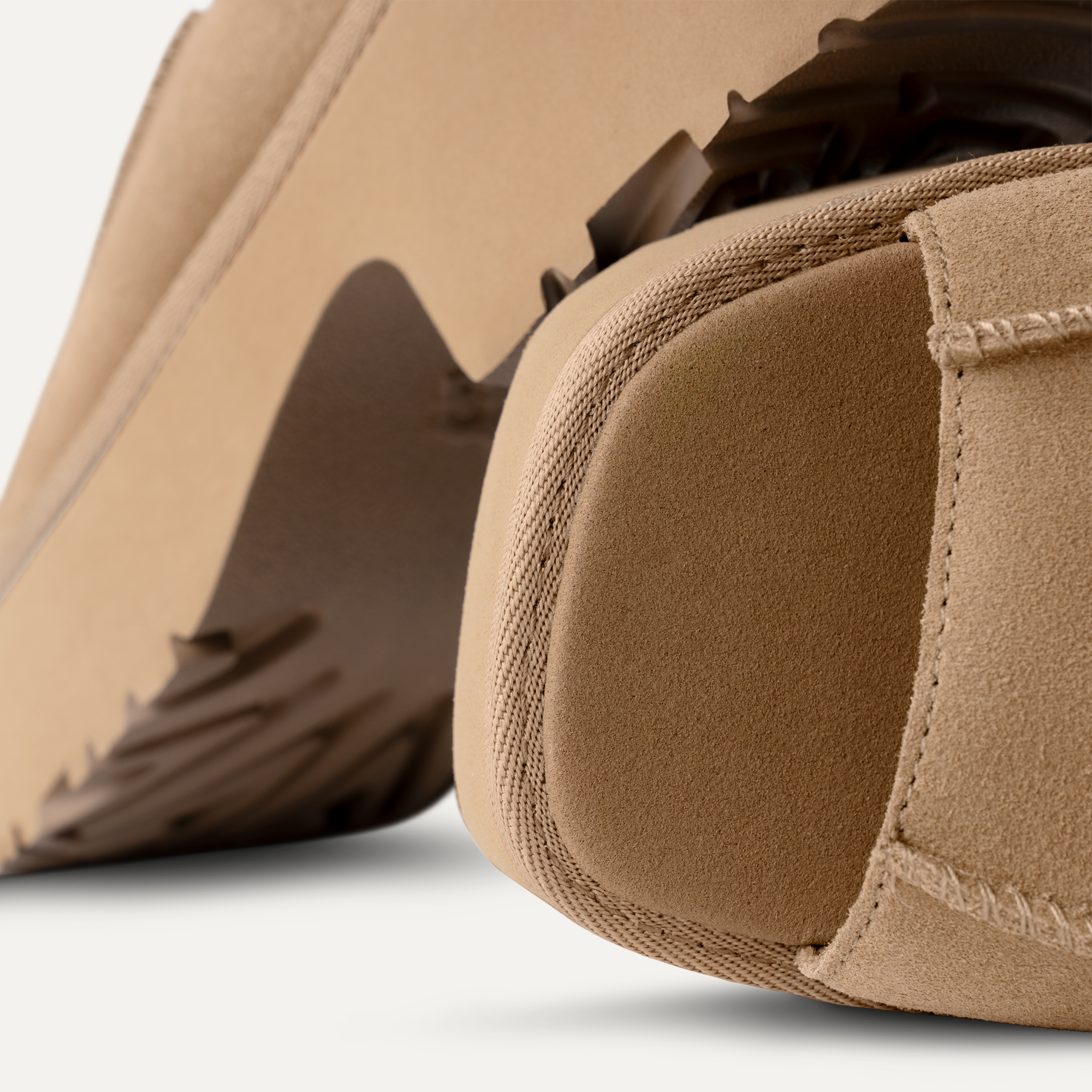 新品未使用 UGG LIZZY モカシン タッセル付きシューズ 24㎝ - 靴