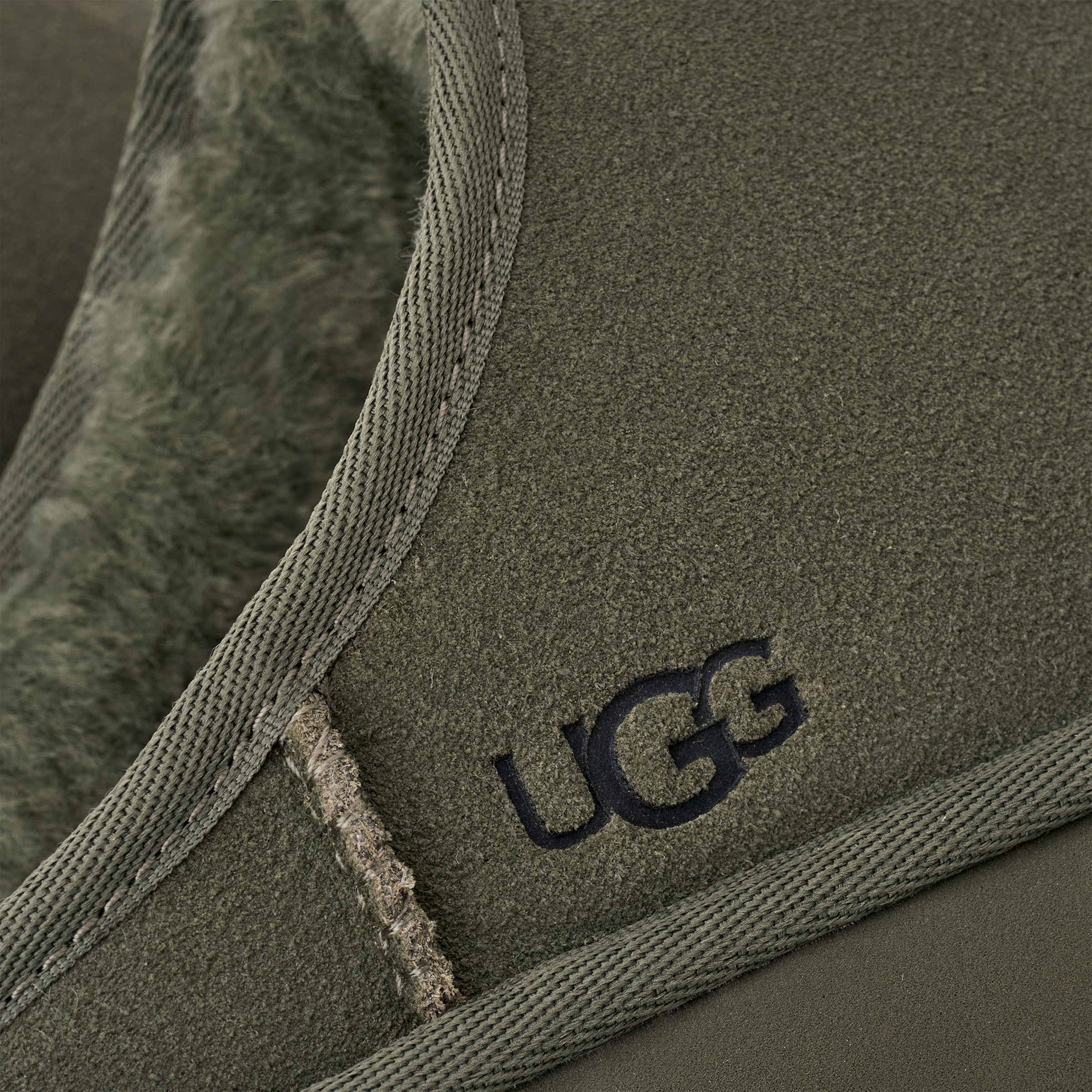 Women's Classic Slipper Slipper | UGG Official®