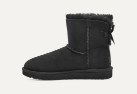 Black ribbon uggs discount