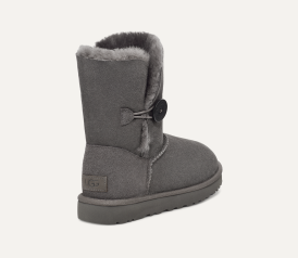 Ugg bailey button online