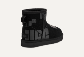 Classic Mini Scatter Graphic Boot | UGG®