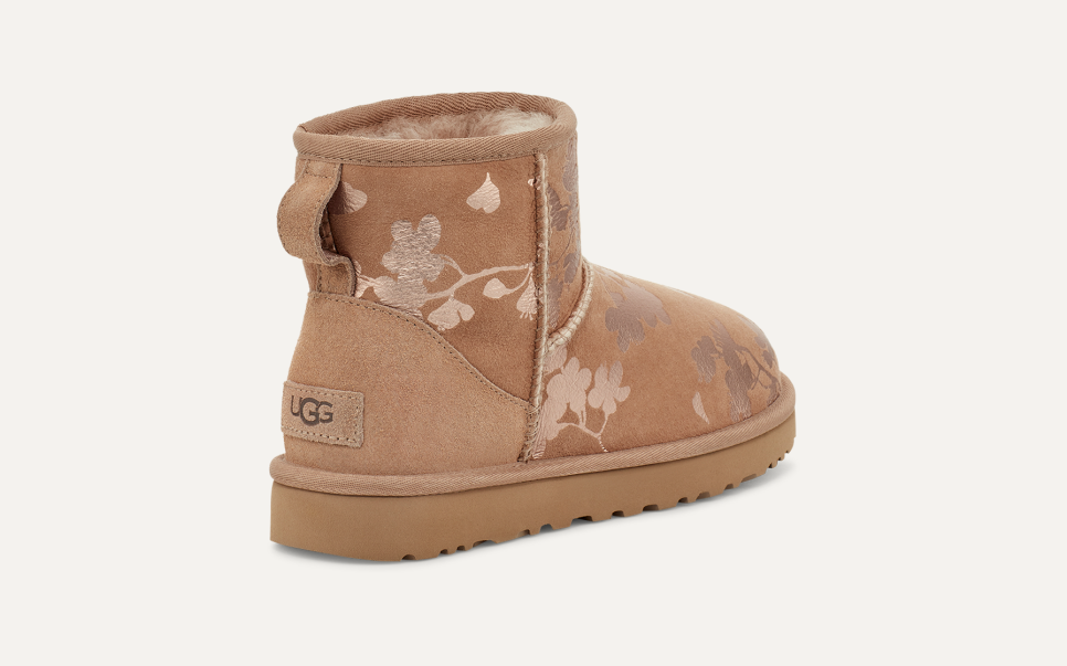 Ugg classic ii icelandic foil sales