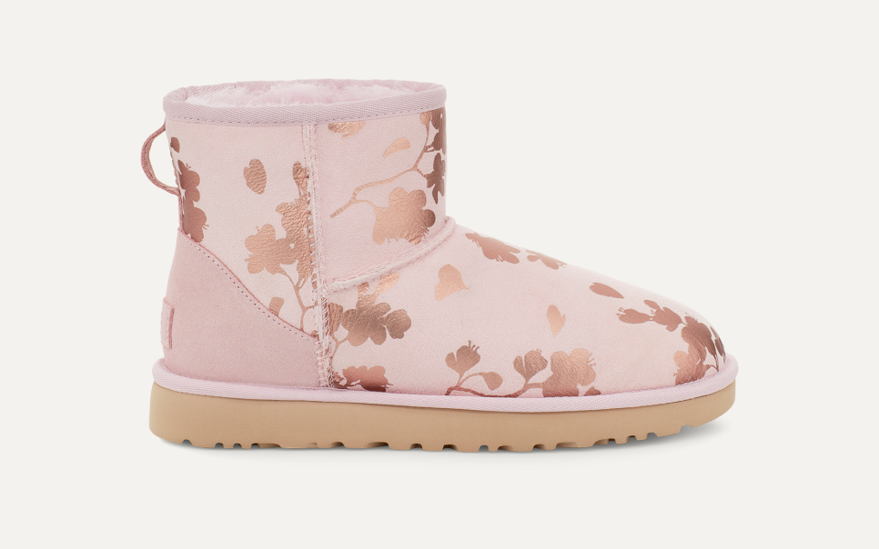 Ugg boots with flowers top
