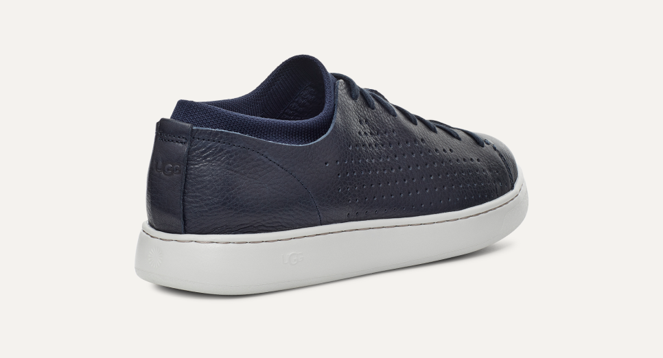 Men s Pismo Sneaker Low Perf
