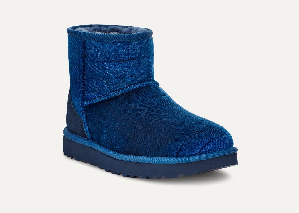 Ugg croc boots top