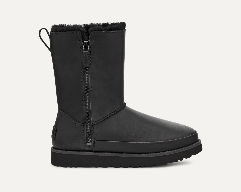 Classic Zip Short Boot UGG
