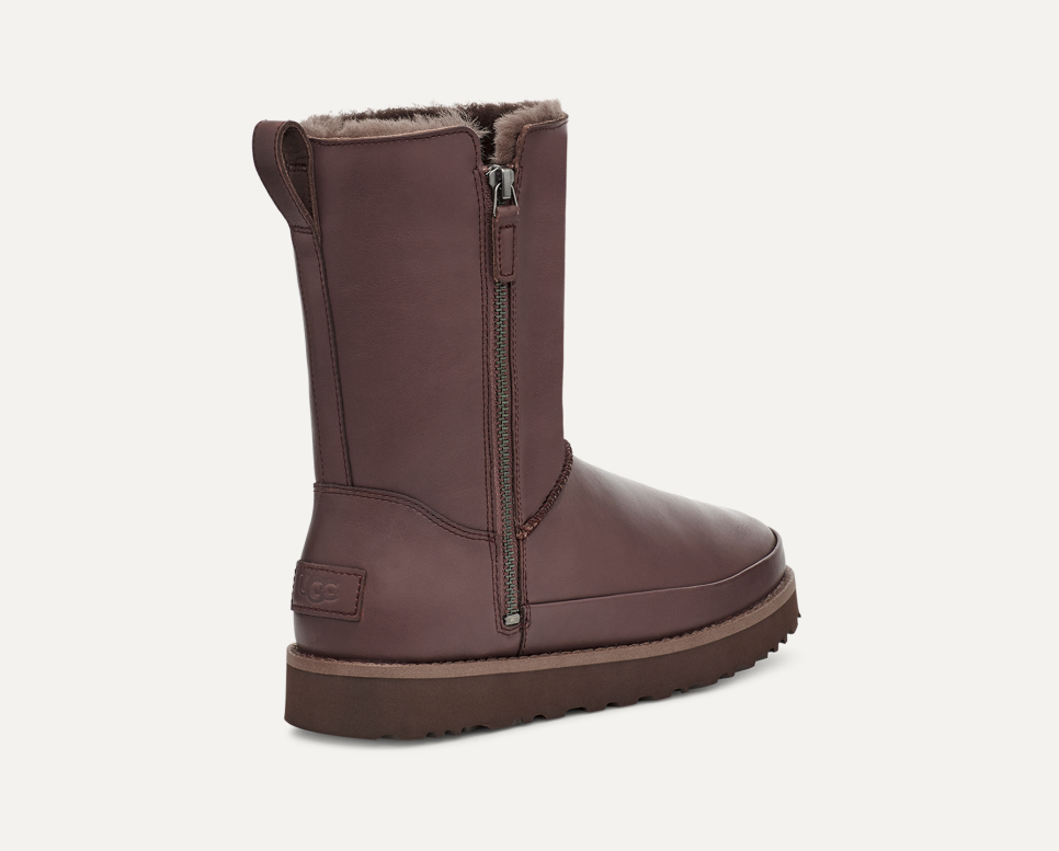 Classic Zip Short Boot UGG