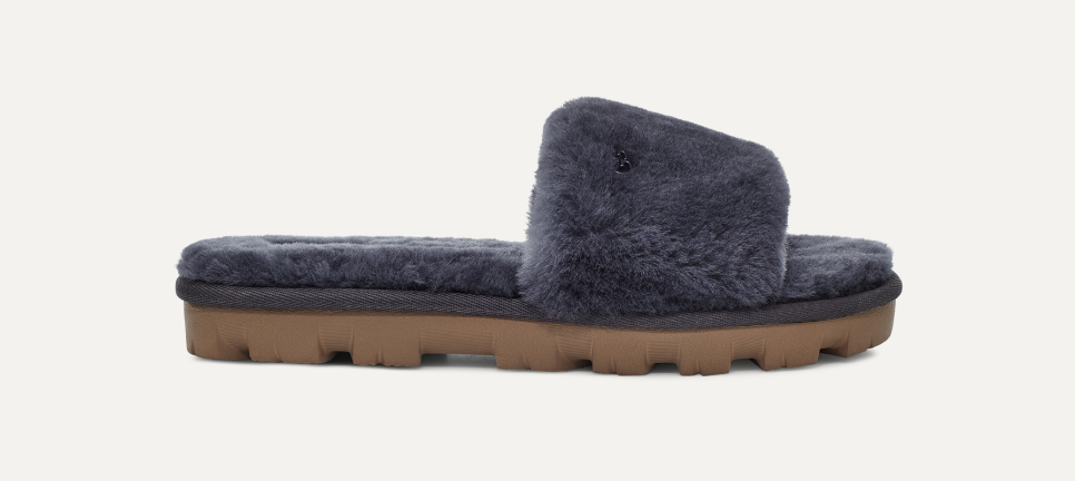 Cozette ugg slippers top