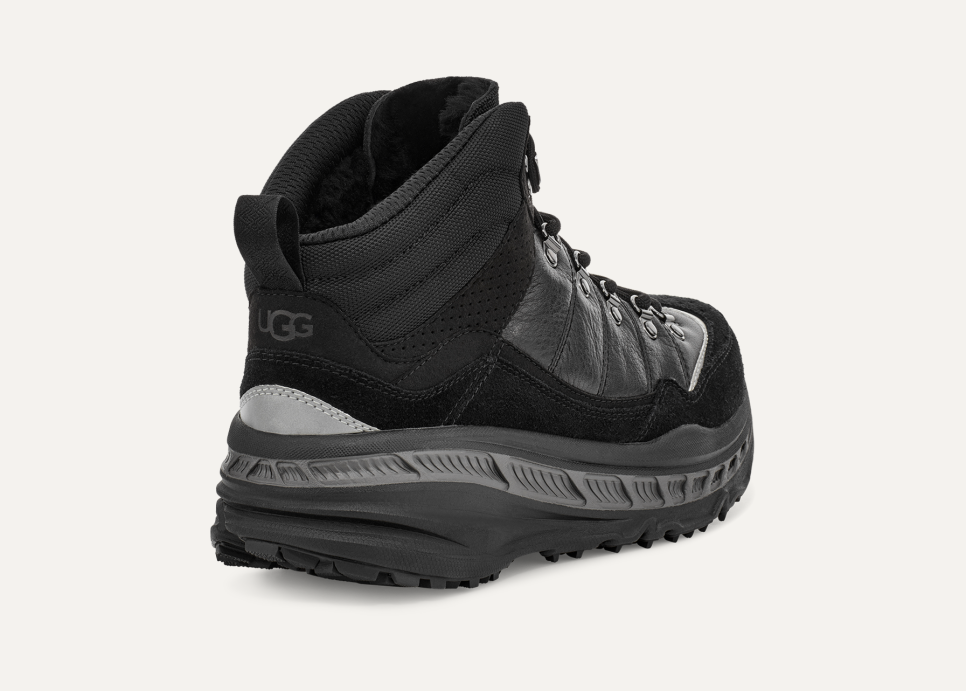 世界有名な CA805 Hiker UGG® | Boot Weather 靴