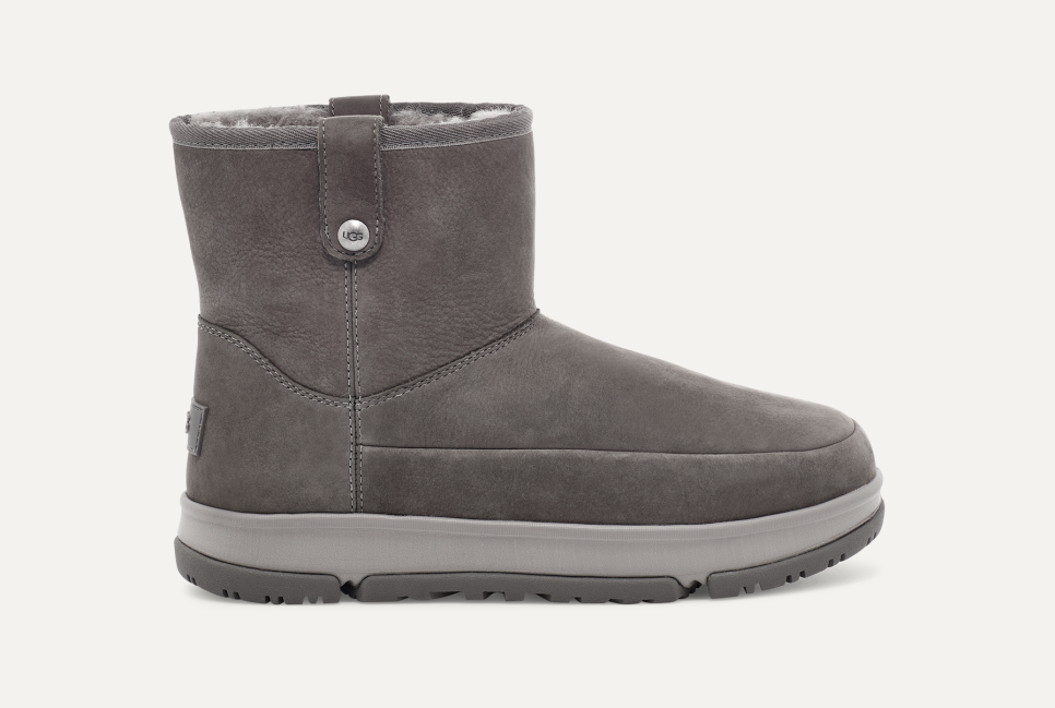 新品未使用UGG W CLASSIC WEATHER MINI ブーツ USA5 新品未使用UGG W CLASSIC WEATHER MINI ブーツ USA5